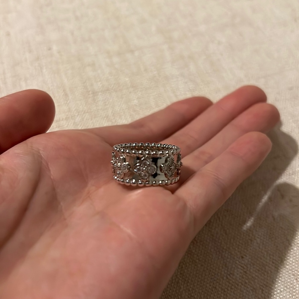Silver Ring - Picture 2 of 4